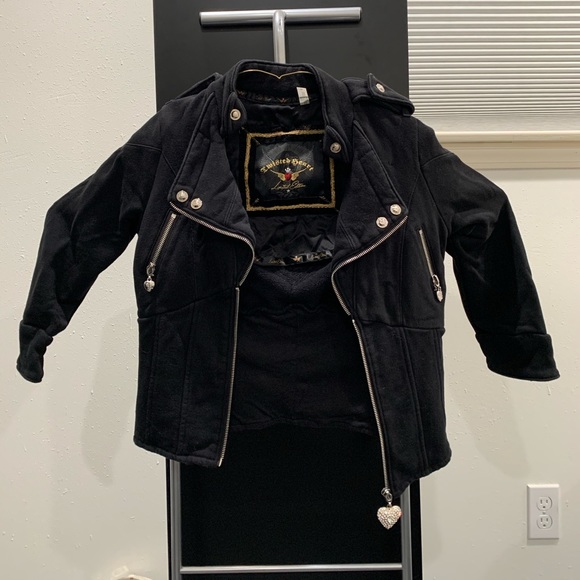 Twisted Hart Jacket - Picture 5 of 6